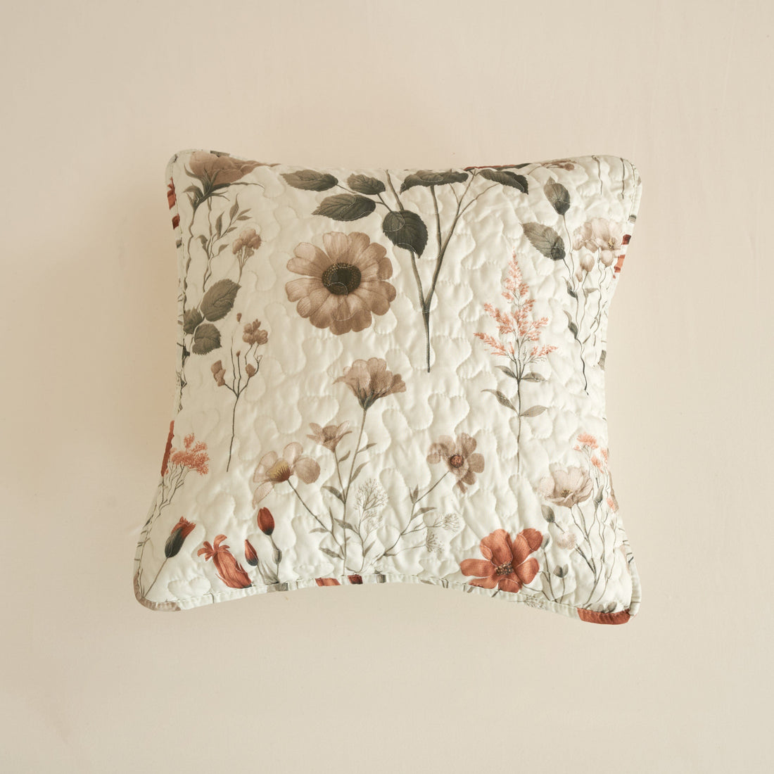 Enchanted Meadow Quilt Set – Beige, Rose & Soft Green Floral