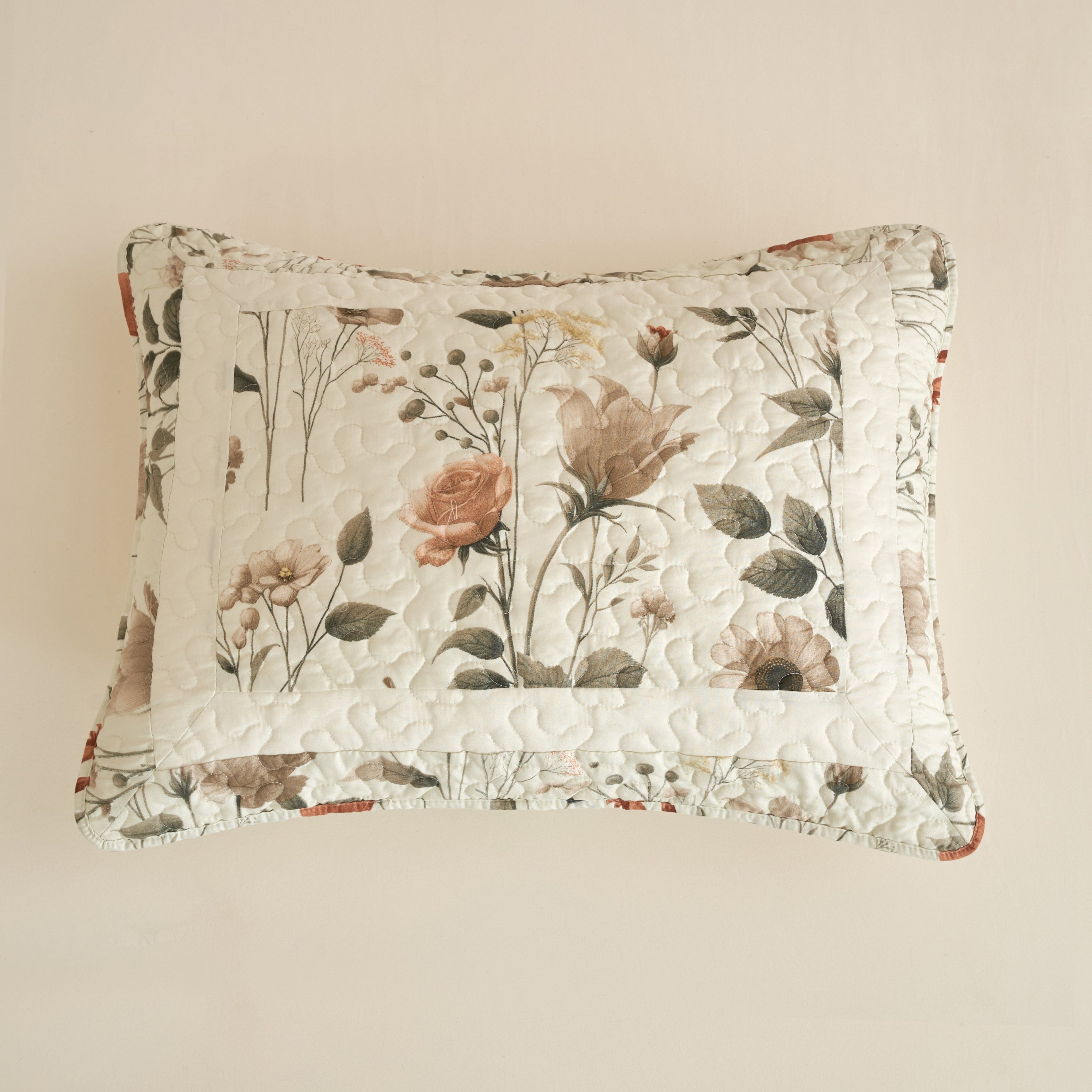 Enchanted Meadow Quilt Set – Beige, Rose & Soft Green Floral