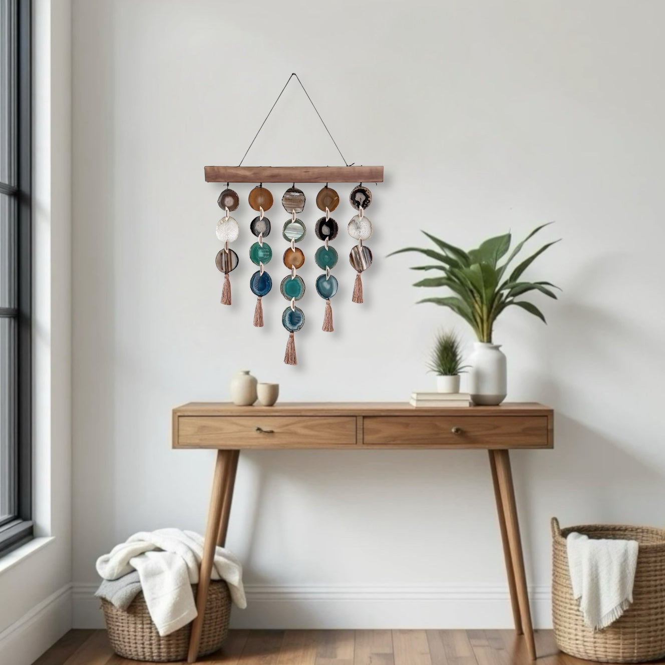 Jackson Uma Agate Wall Hanging (24 Inch)