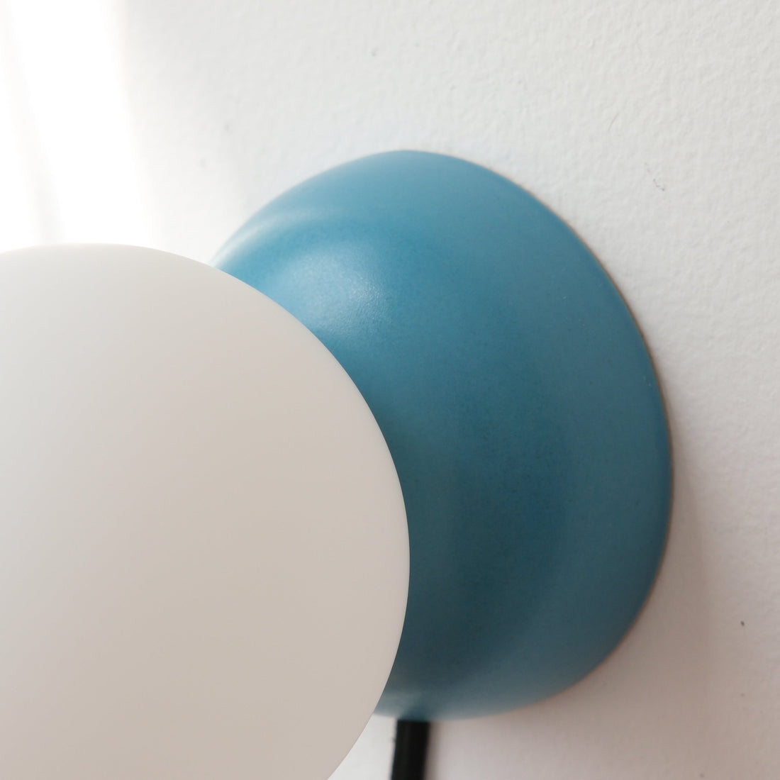 Monroe Table Lamp – Modern Home Lighting