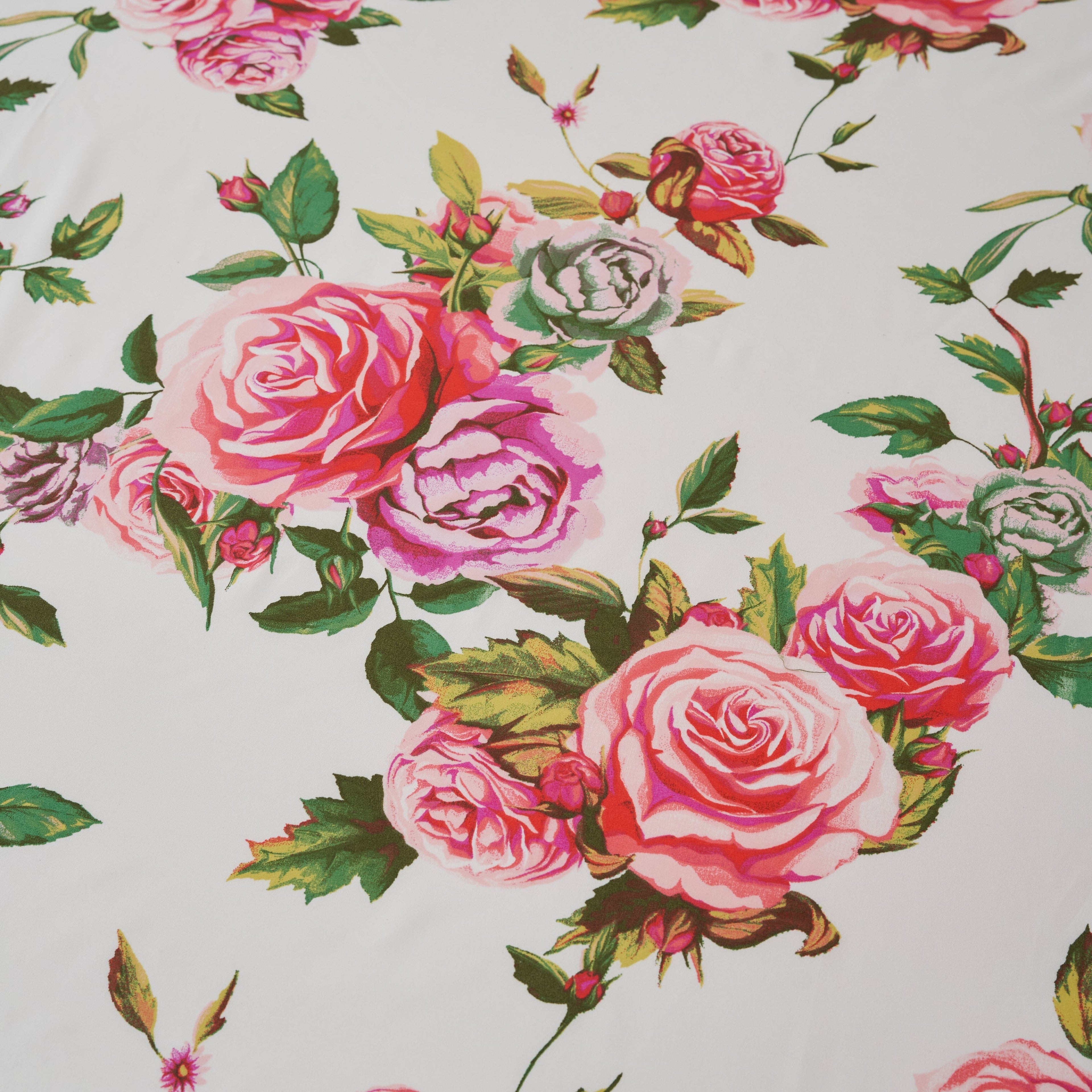 Romantic Roses Floral Bed Skirt – Pink & White Ruffled Dust Ruffle