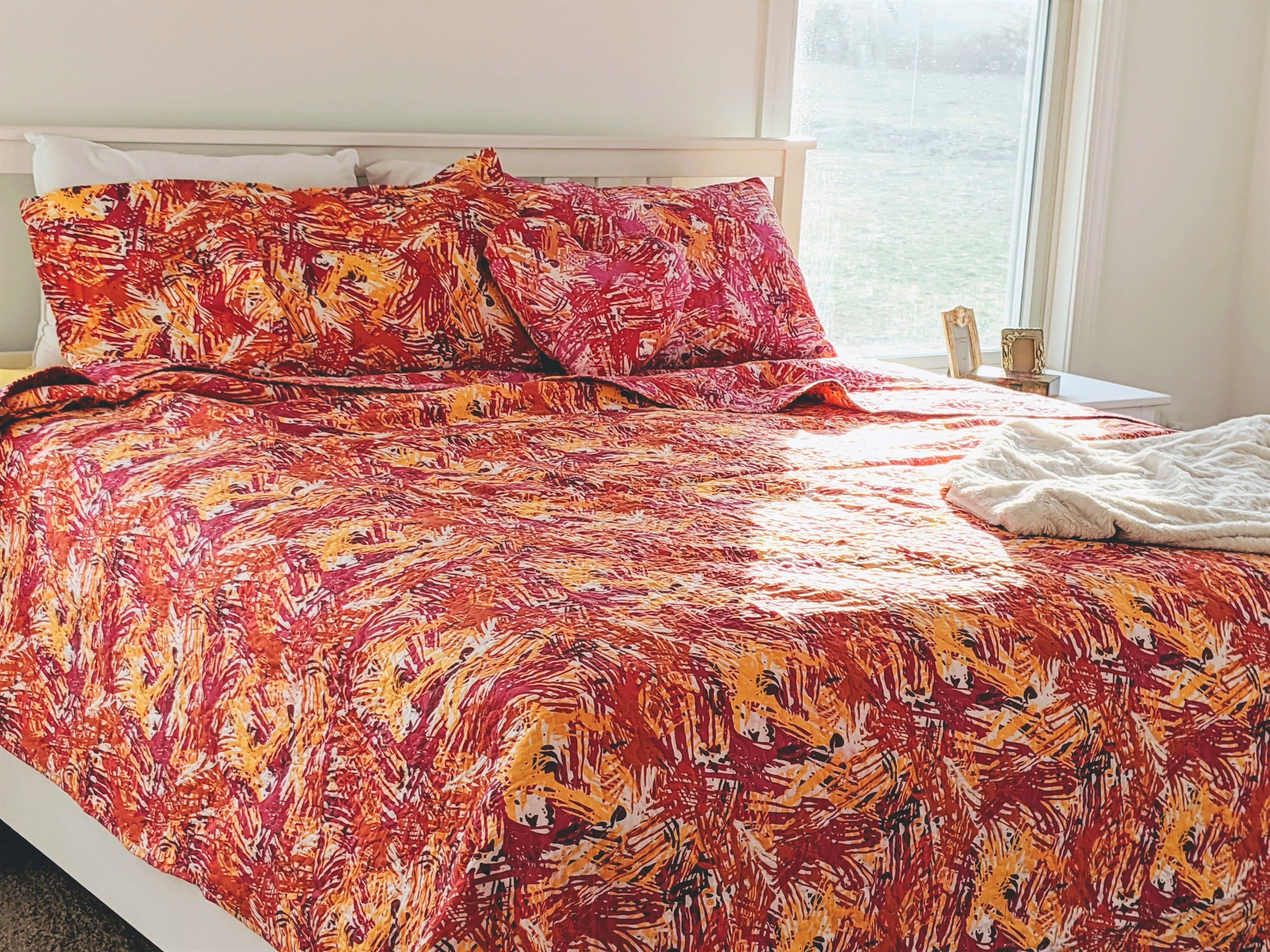 Lovely Pop of Colors Quilted Bedspread Set – Lightweight (KBJ1625)
