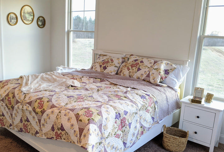 Wisteria Cottage Roses Quilted Bedspread Set – Lightweight (HS-1003)