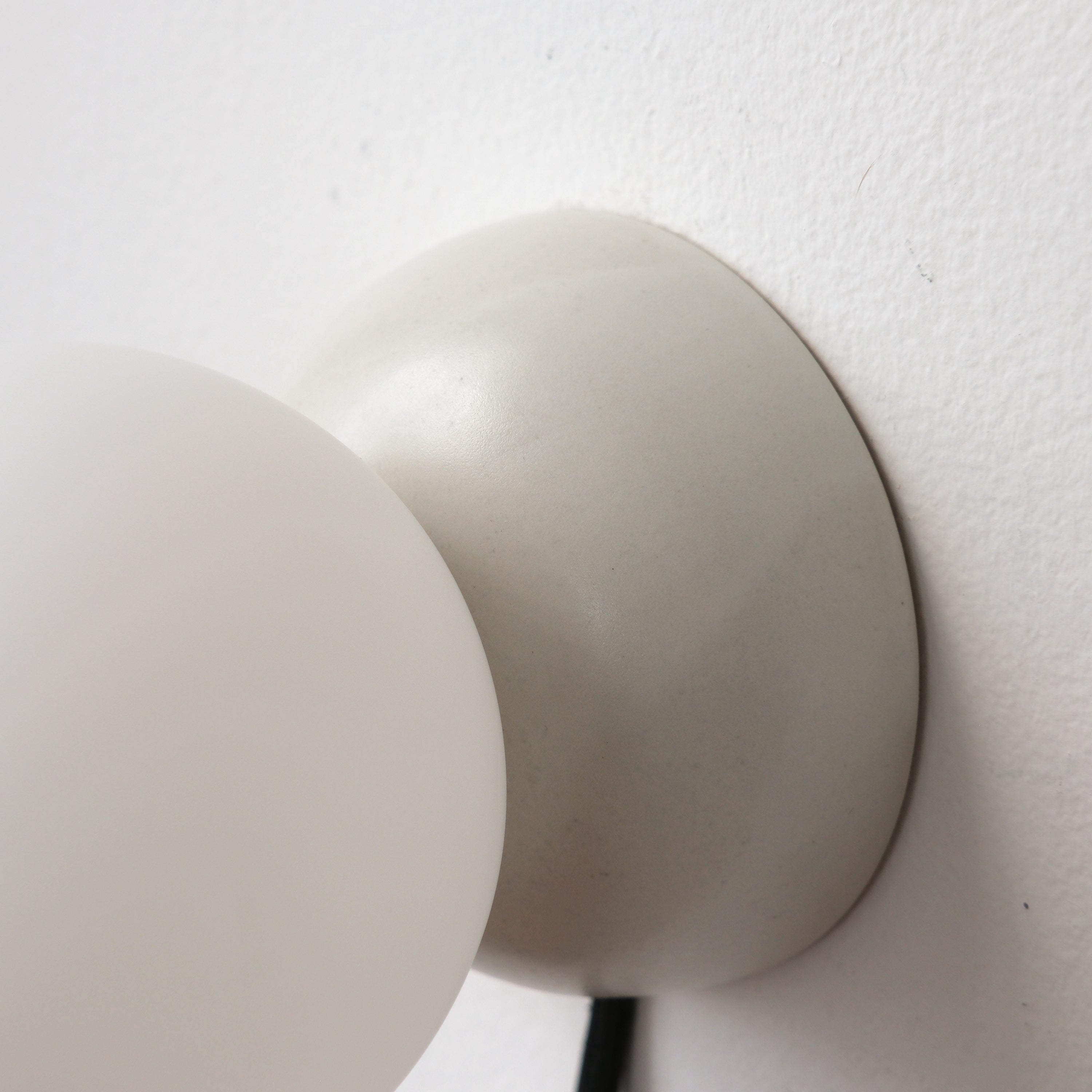 Monroe Table Lamp – Modern Home Lighting
