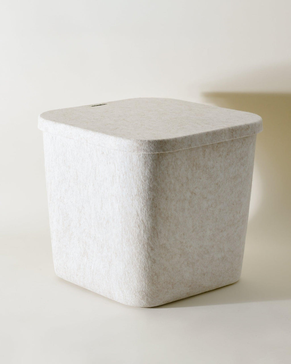 The Sculpted Bin, folks this is their Original and as advertised, they come in a few colors , just take take a peek , looks great for cleaning up that nasty, cluttered space and see how good it feels.