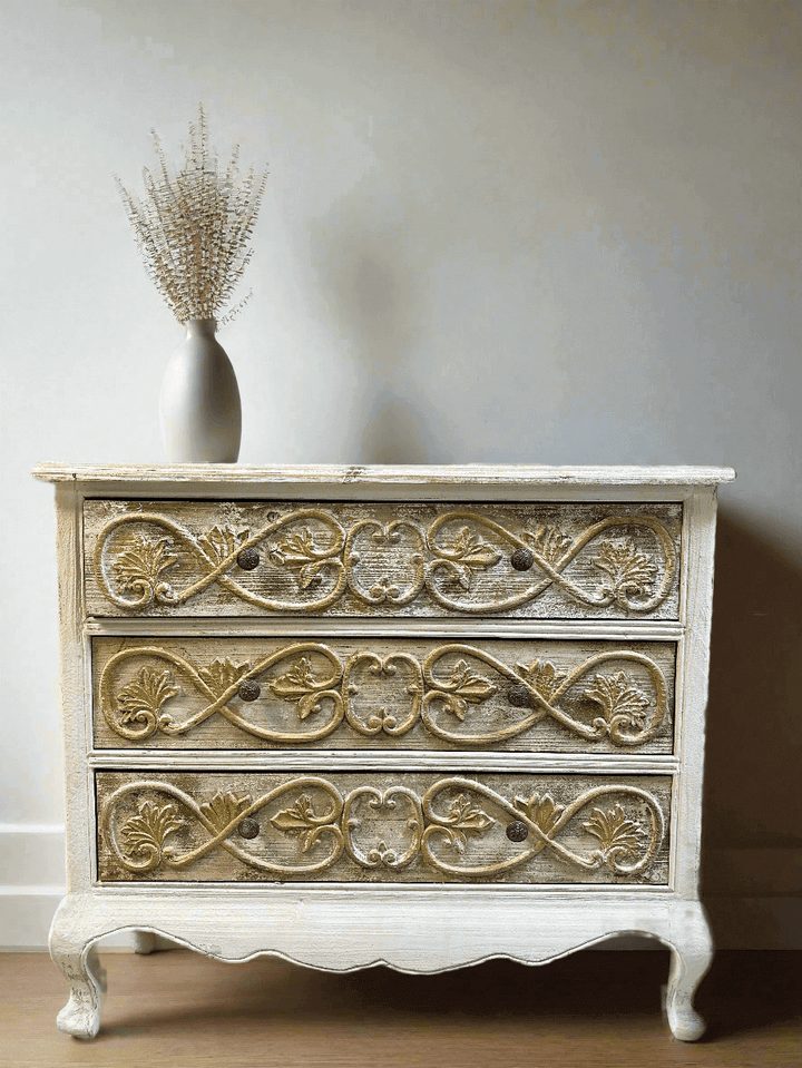Vintage Dresser in French Provincial Style