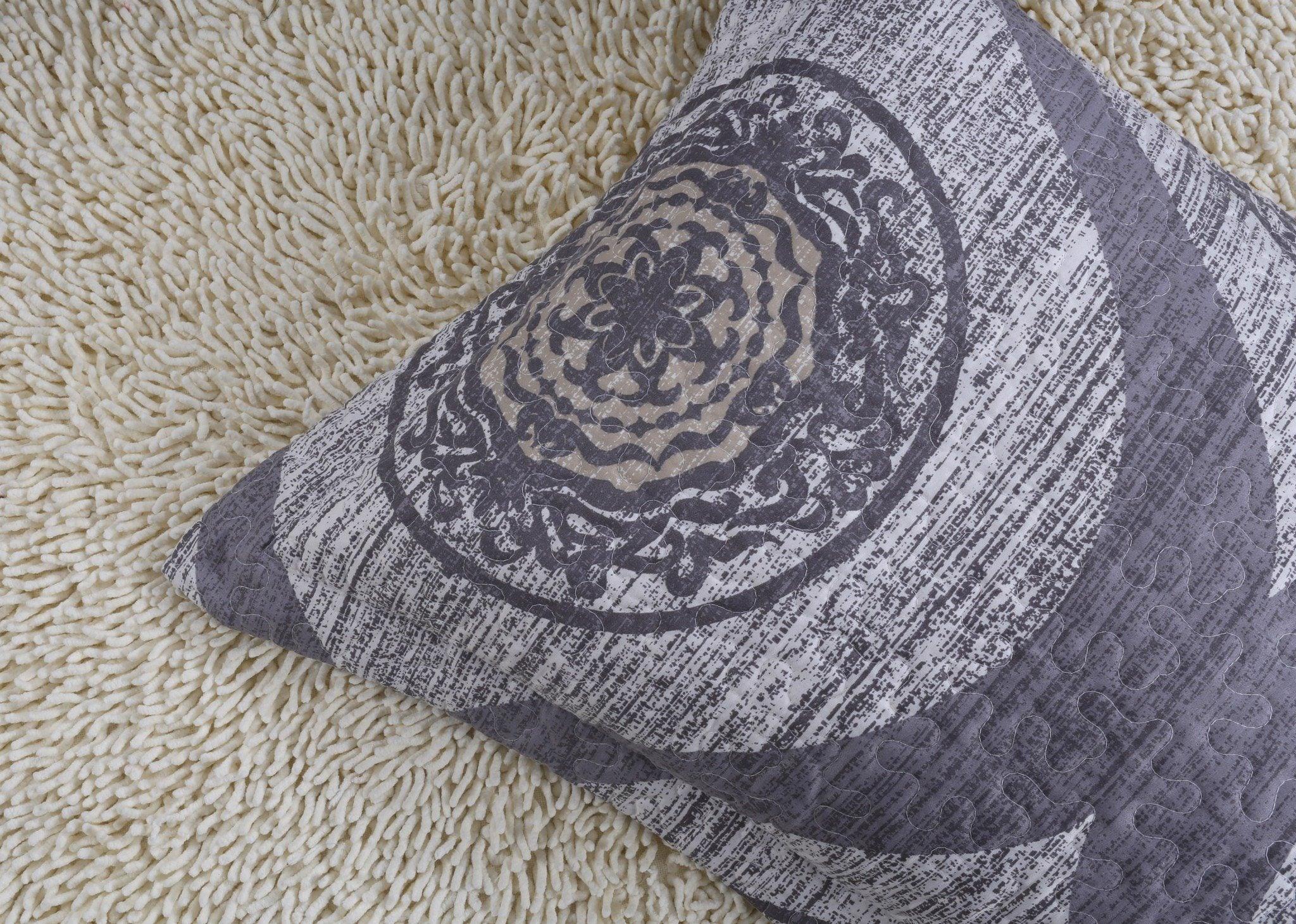 Rustic Grey Mosaic Reversible Quilted Bedspread Set (SD16299)