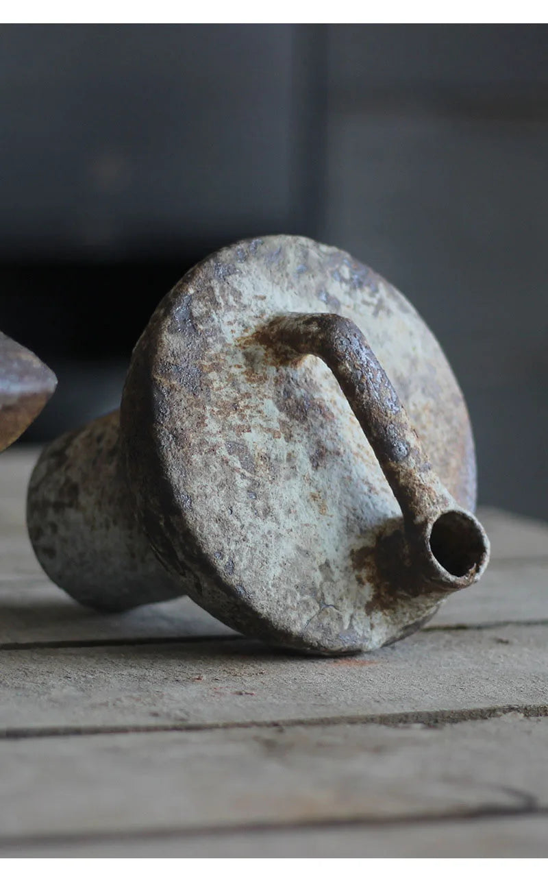DecorBites™ Handmade Ceramic Vase for Dried Flowers