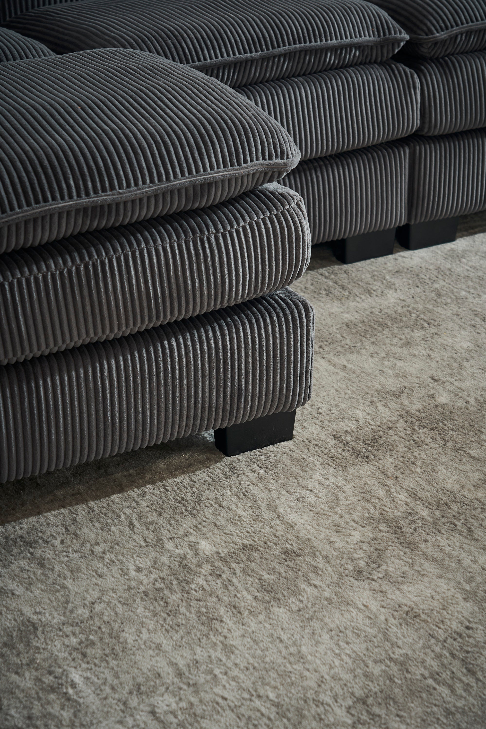 Modern U Shaped 6-Seat Sectional Sofa Couch with Ottoman