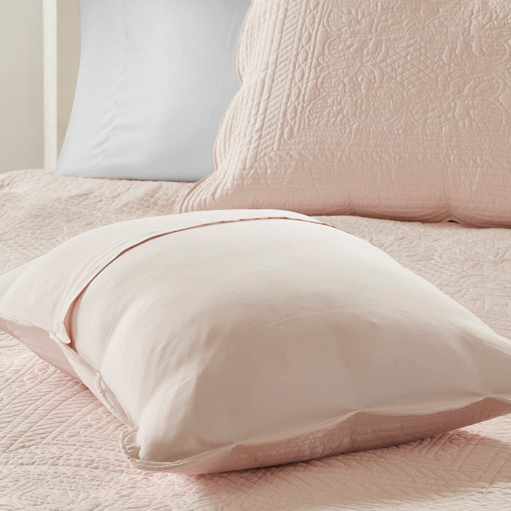 3 Piece Reversible Scalloped Edge Quilt Set Blush King/Cal King