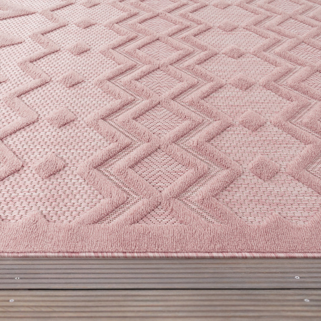 Indoor Outdoor Rug Livorno Geometric Trellis Pattern In Pink ...